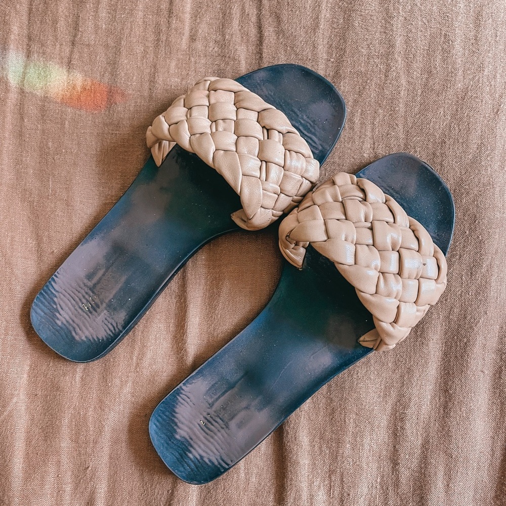 Böhme Black & Beige Sandals